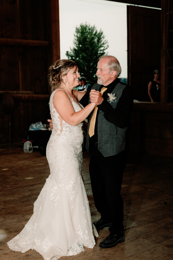 dancing at the barn at Mulberry Lane Farms