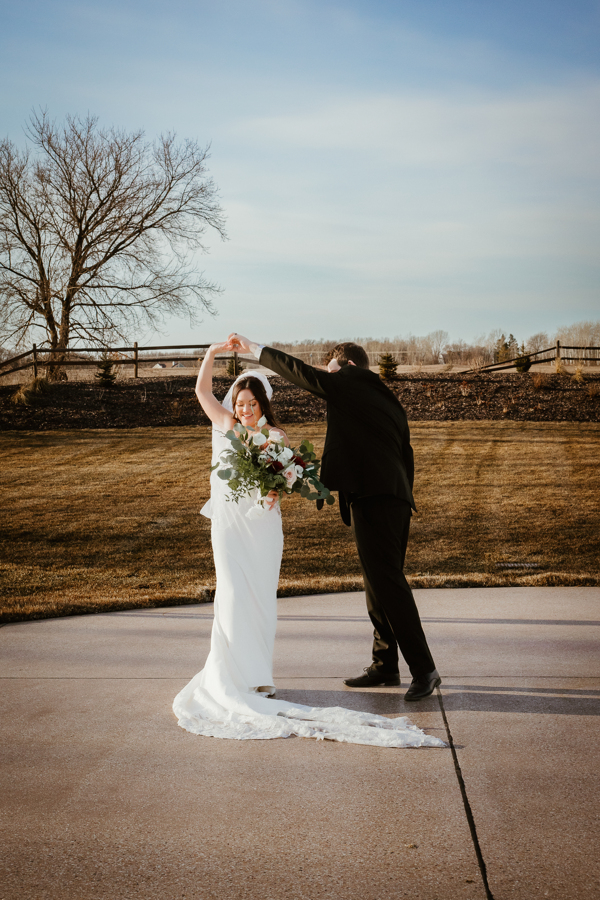 bride and groom photo in Wisconsin